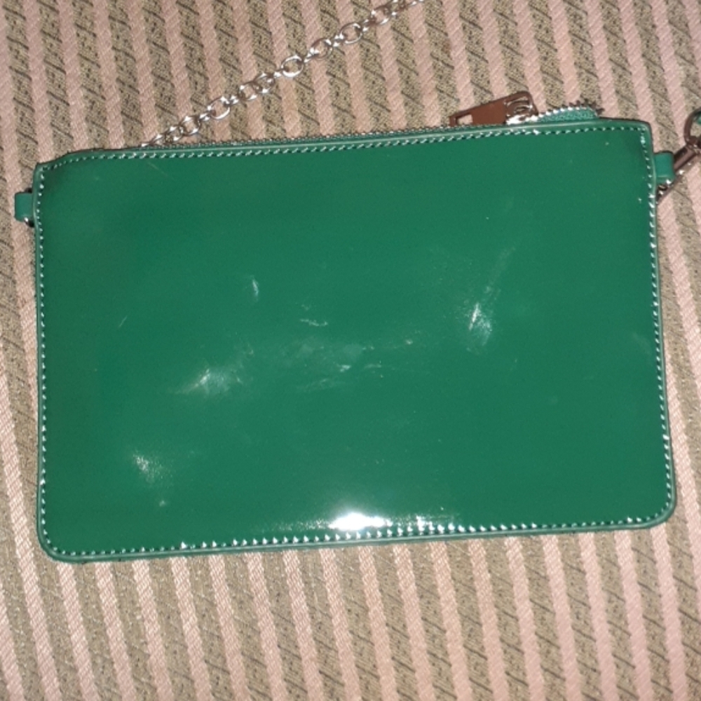 Wristlet